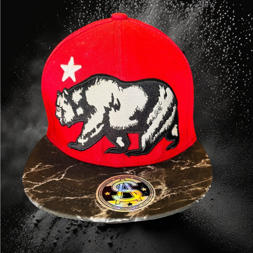 California Republic Bear Snapback Hat Cap Adjustable Sole Addiction EUC